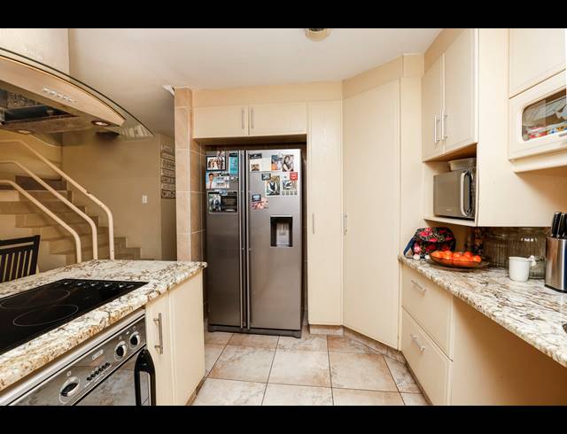 3 BEDROOM APARTMENT FOR SALE IN LA MERCY